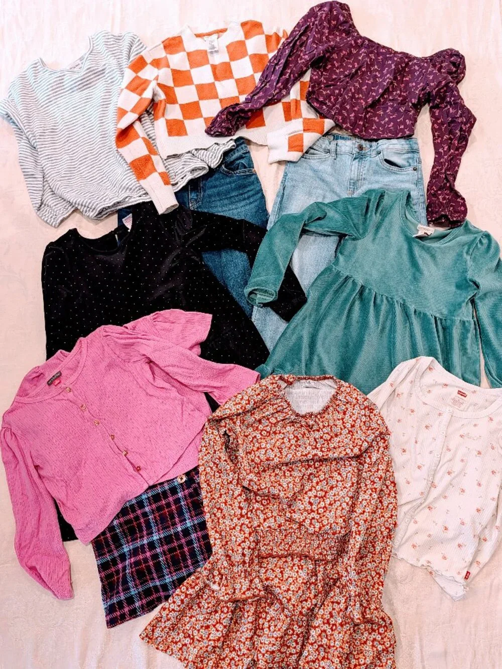 Lot of 13 Girls Clothes Sz 8-10 Fall Back to School Lucky Gap Levis Under Armour